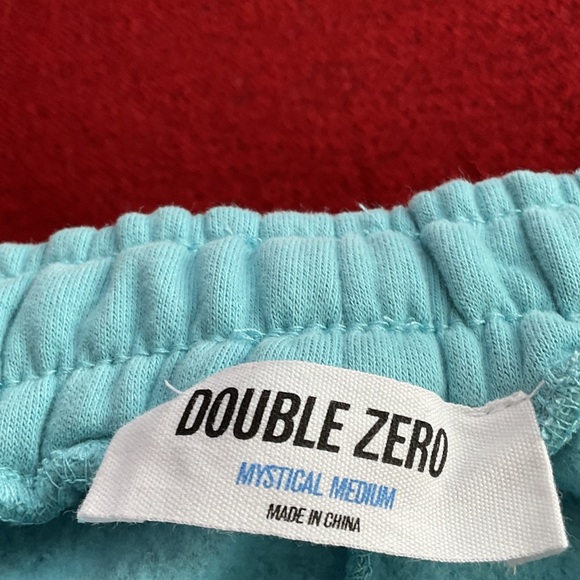 Double Zero Star Embroidered Sweatpants - Picture 4 of 6